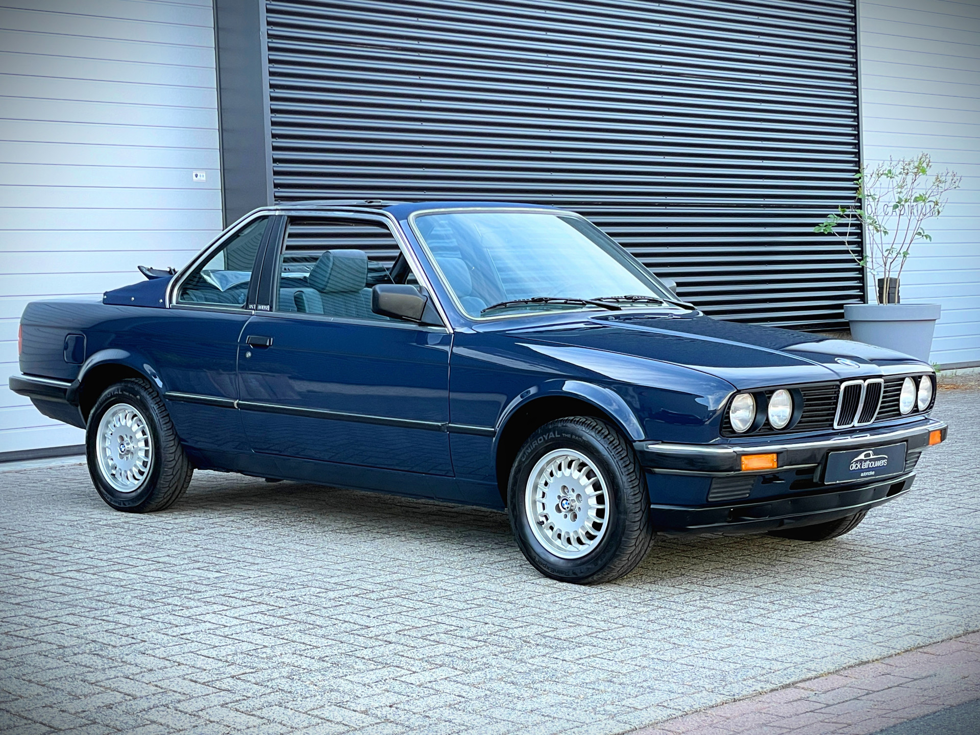 34532442-40.jpg