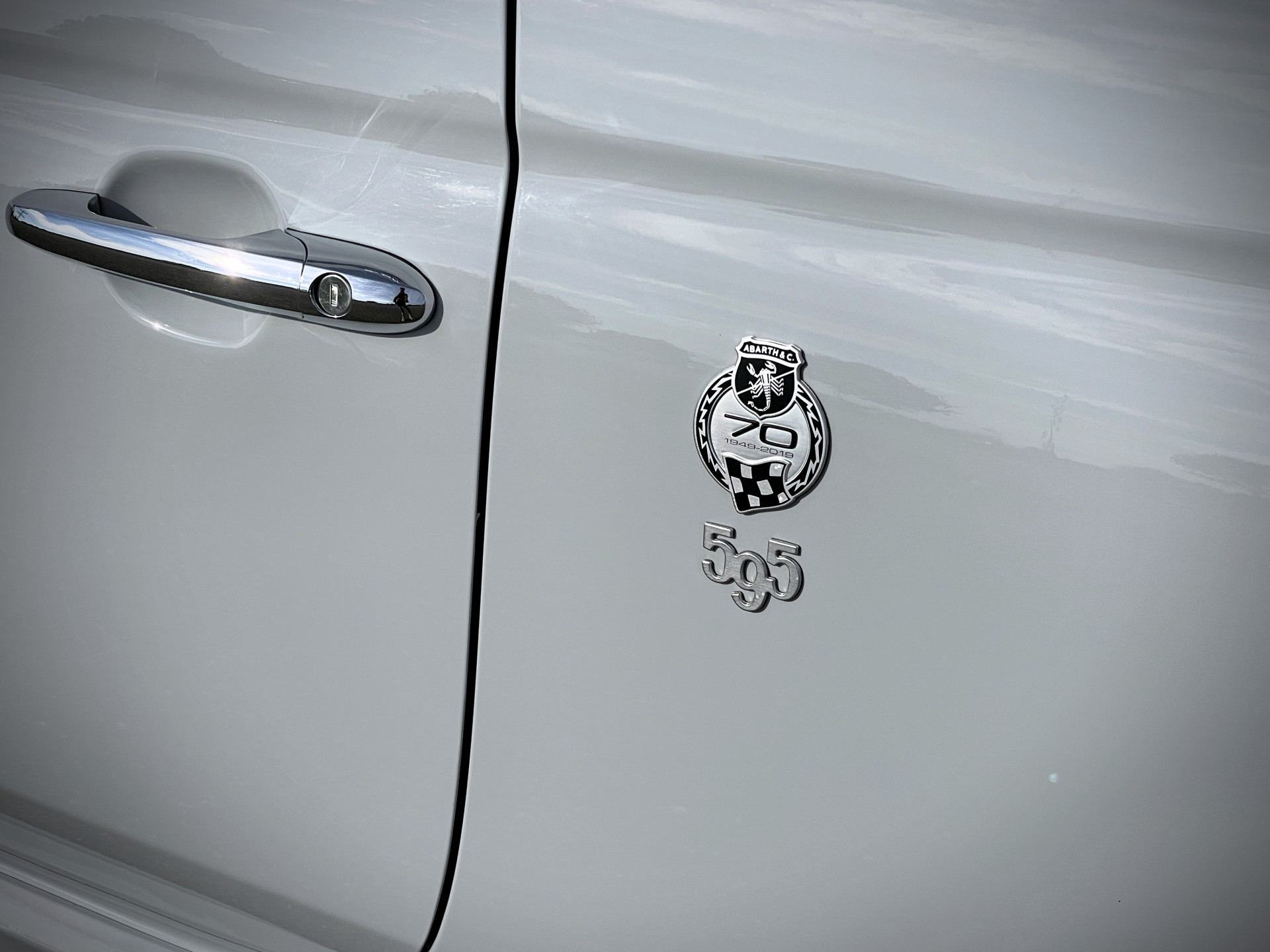 47528425-17.jpg